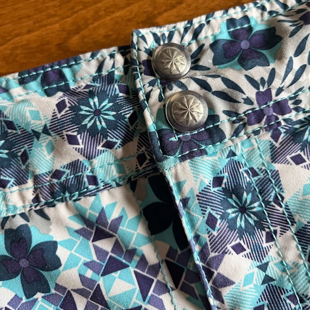 Athleta geo pattern twirl skort stains 6 - Picture 2 of 16